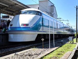 東武100系スペーシアきぬがわ温泉にて