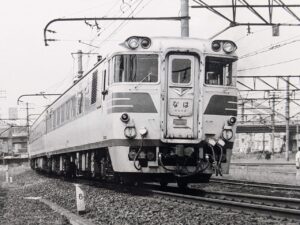 気動車特急なは号