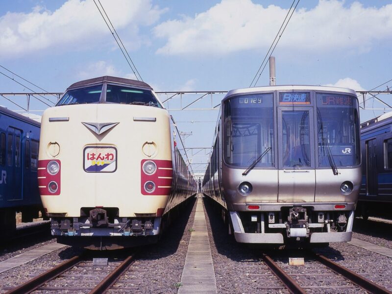 はんわライナー381系