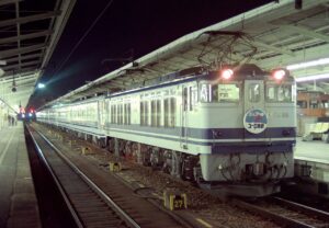 シュプールユーロ赤倉・EF64